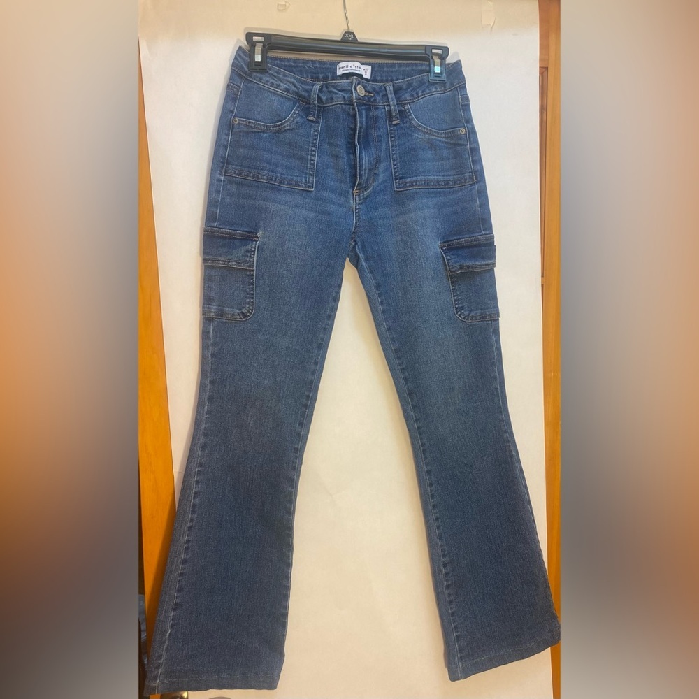 Vanilla Star Women Cargo Flare Jeans Medium Wash Blue Size 5 W27 Utility Bootcut